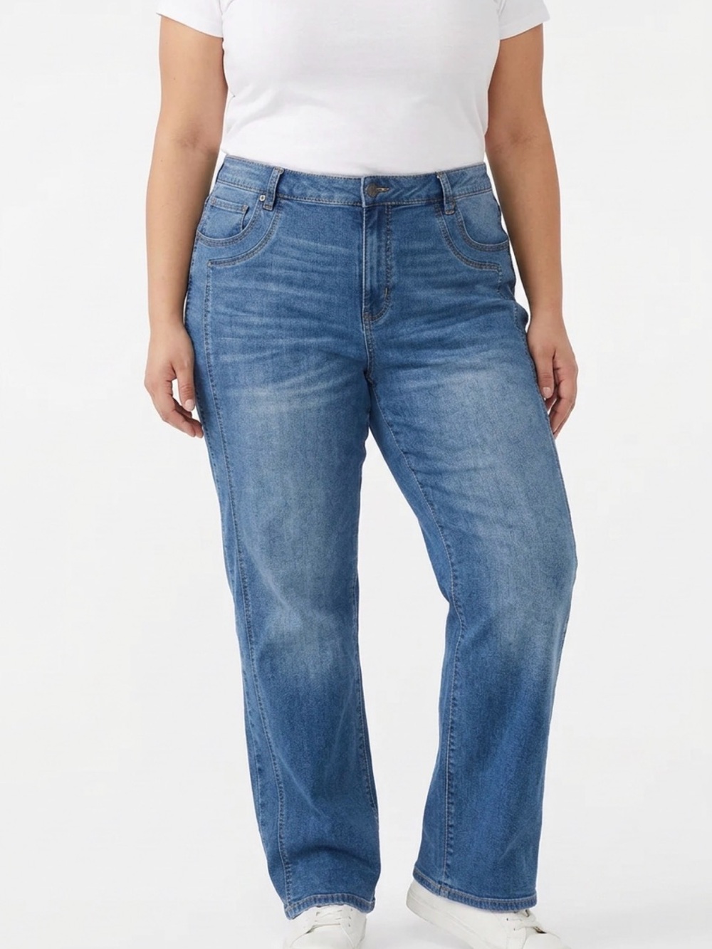Time and Tru Women's Straight Leg Jeans in Blue Wash